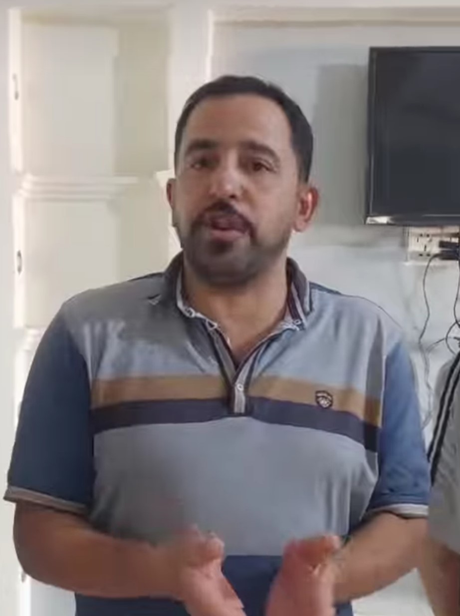 السائق أبو عاطف السائق أبو عاطف